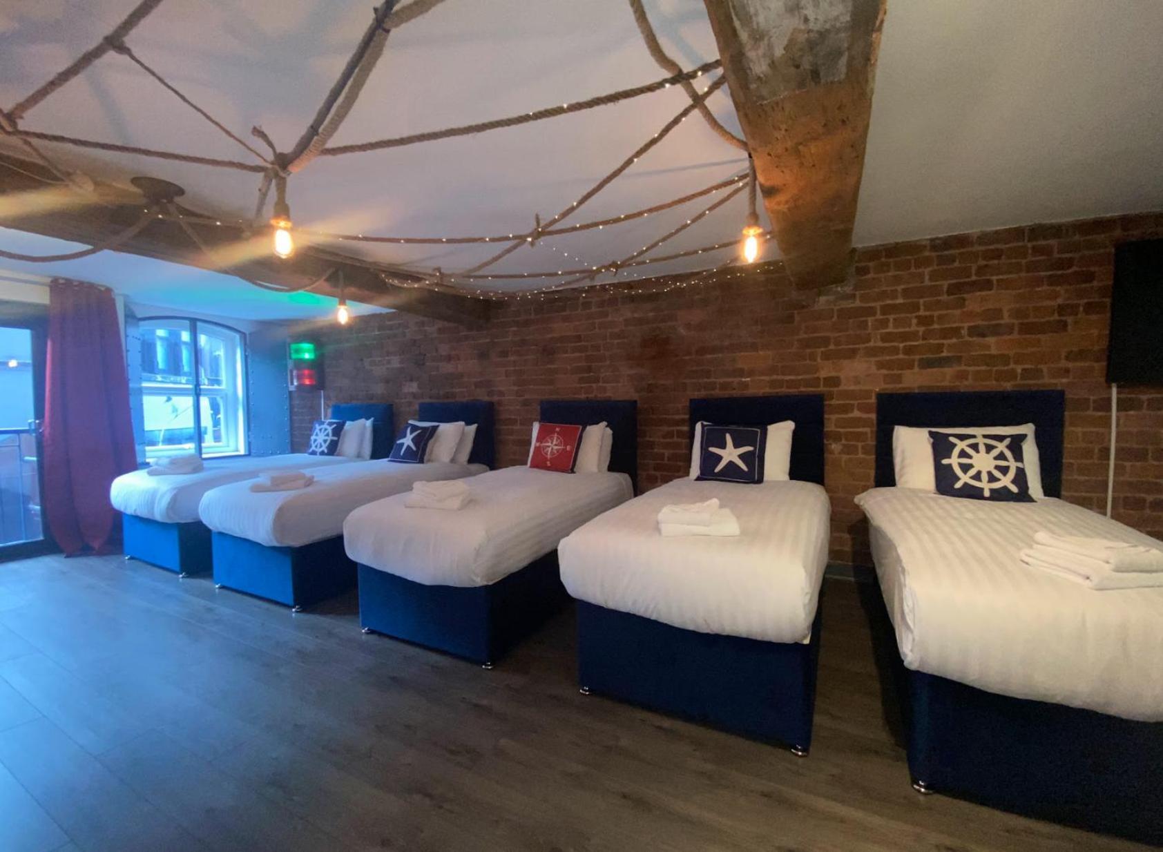 Rainford Gardens By Ustay Aparthotels Ливърпул Екстериор снимка