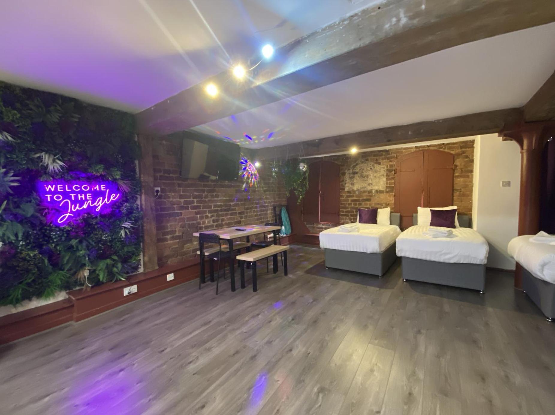 Rainford Gardens By Ustay Aparthotels Ливърпул Екстериор снимка